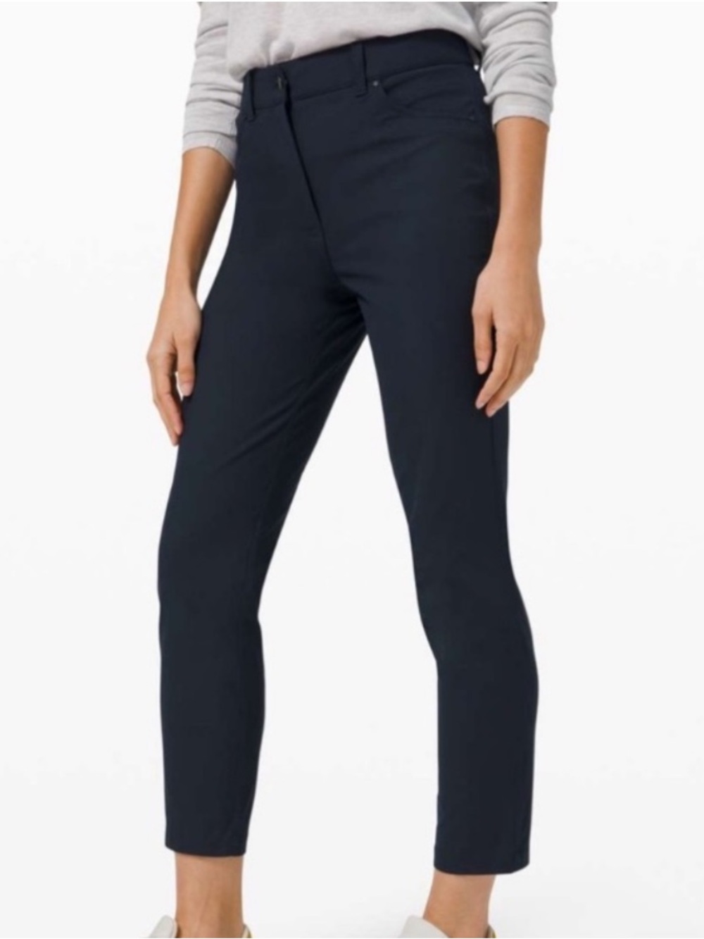 Lululemon City Sleek 5 Pocket 7/8 Pants in True Navy size 2